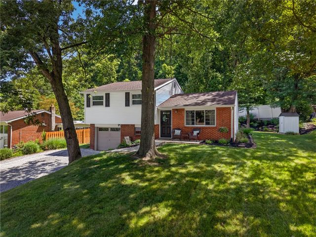 127 Alpine Village Dr, Monroeville, PA 15146