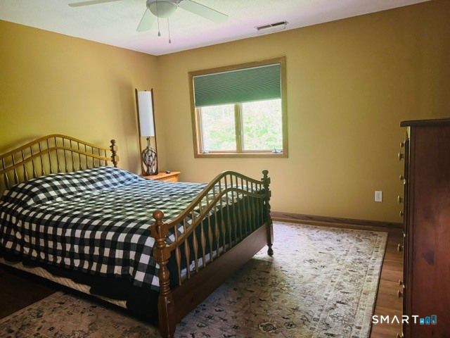 1655 North Colony Road 12, Meriden, CT 06450