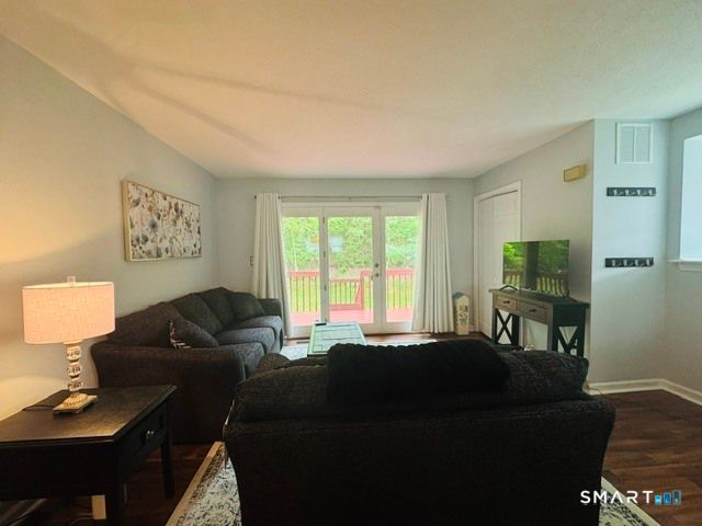 1655 North Colony Road 12, Meriden, CT 06450