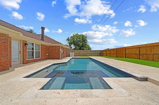17706 Garnercrest Drive, Houston, TX 77095