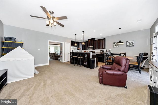 304-B MILL POND RD, Frederick, MD 21701