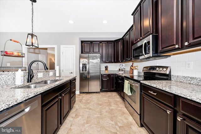 304-B MILL POND RD, Frederick, MD 21701