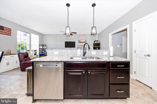 304-B MILL POND RD, Frederick, MD 21701
