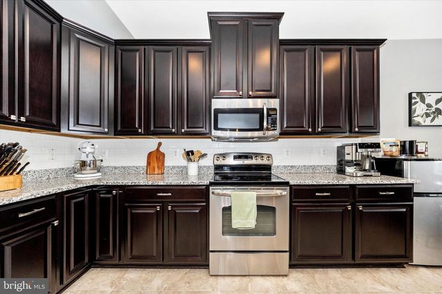 304-B MILL POND RD, Frederick, MD 21701