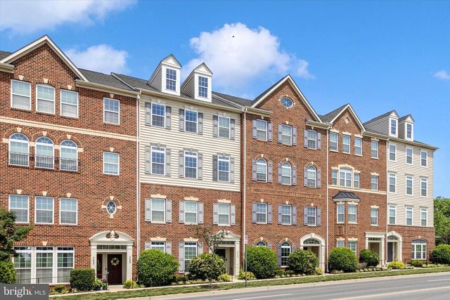 304-B MILL POND RD, Frederick, MD 21701