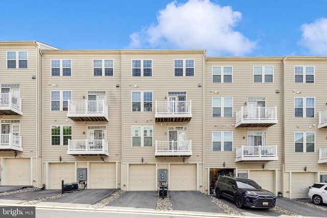 304-B MILL POND RD, Frederick, MD 21701
