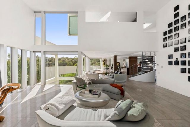 15045 Rancho Real, Del Mar, CA 92014