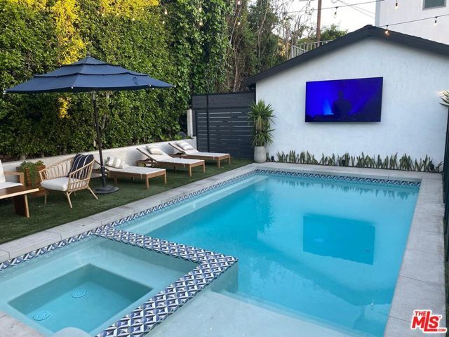 1420 Stearns Drive, Los Angeles, CA 90035