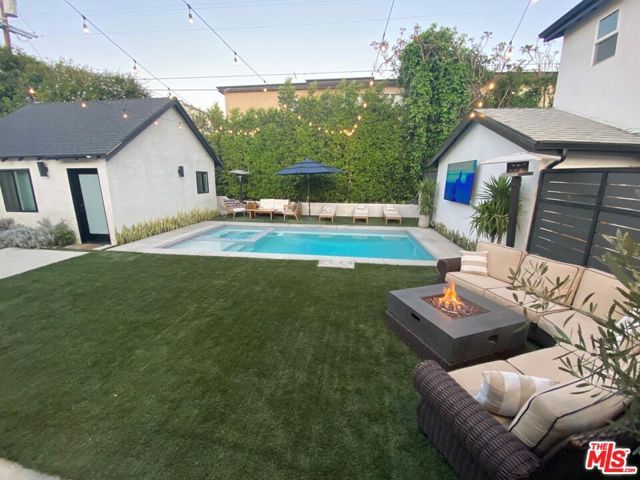 1420 Stearns Drive, Los Angeles, CA 90035