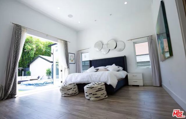 1420 Stearns Drive, Los Angeles, CA 90035