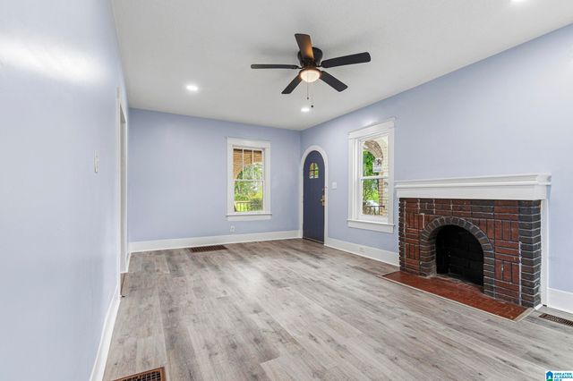 1438 27TH STREET, Birmingham, AL 35218