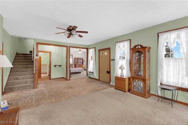 38841 Detroit Road, Avon, OH 44011