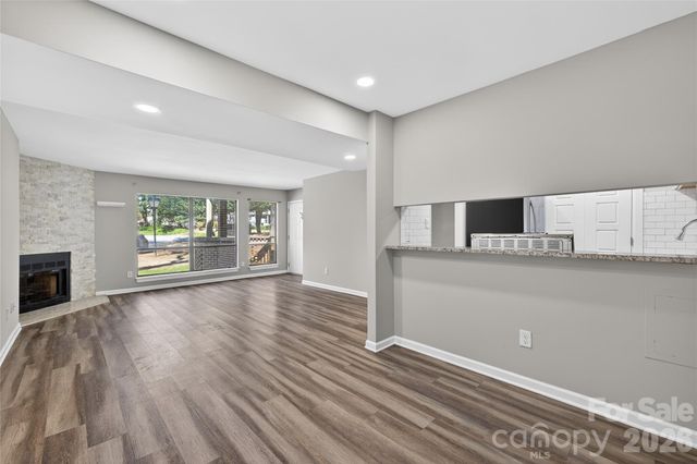 1612 Sharon Road W 67, Charlotte, NC 28210