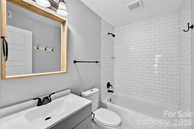 1612 Sharon Road W 67, Charlotte, NC 28210