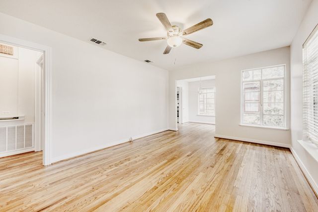 6918 Vivian Avenue, Dallas, TX 75223