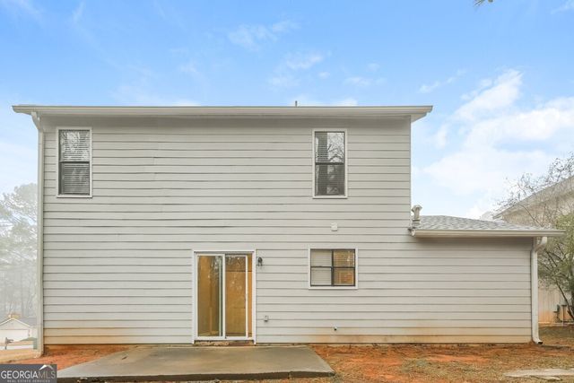 1053 Mainstreet Lake Drive, Stone Mountain, GA 30088