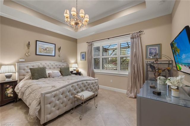 7014 DOMINICA DR, Naples, FL 34113