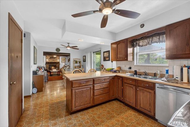 29 Marilyn Circle, Fairview Heights, IL 62208