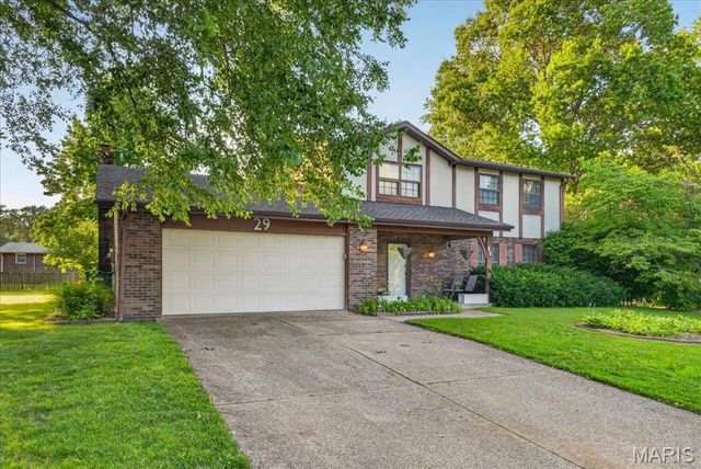 29 Marilyn Circle, Fairview Heights, IL 62208
