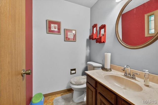 29 Marilyn Circle, Fairview Heights, IL 62208