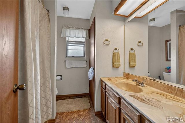 29 Marilyn Circle, Fairview Heights, IL 62208