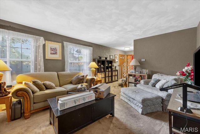 29 Marilyn Circle, Fairview Heights, IL 62208