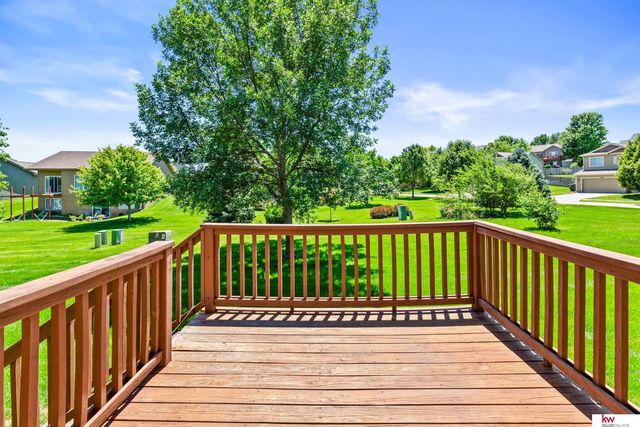 16083 Browne Street, Omaha, NE 68116