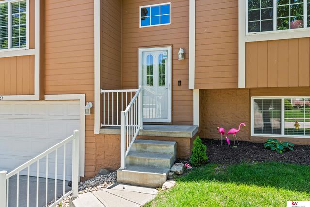 16083 Browne Street, Omaha, NE 68116
