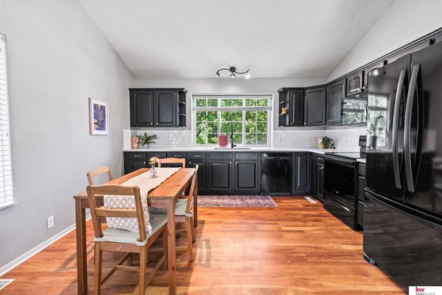 16083 Browne Street, Omaha, NE 68116