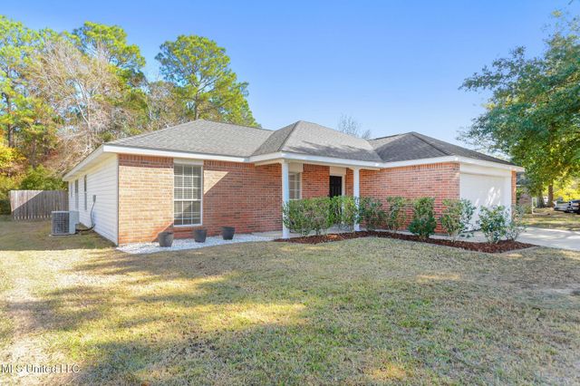 11716 Quail Creek Drive, Ocean Springs, MS 39564