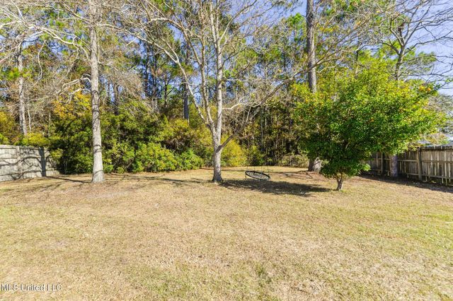 11716 Quail Creek Drive, Ocean Springs, MS 39564