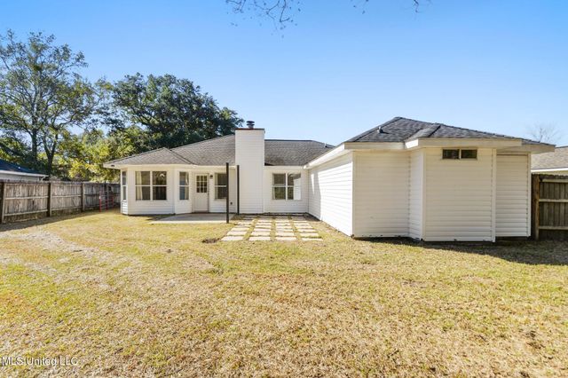 11716 Quail Creek Drive, Ocean Springs, MS 39564