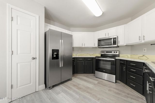 11716 Quail Creek Drive, Ocean Springs, MS 39564