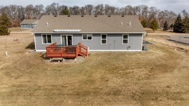 9103 3rd Avenue, Pequot Lakes, MN 56472