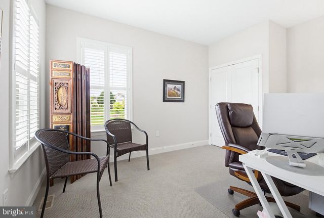 361 MEADOW ROSE DR, Lititz, PA 17543
