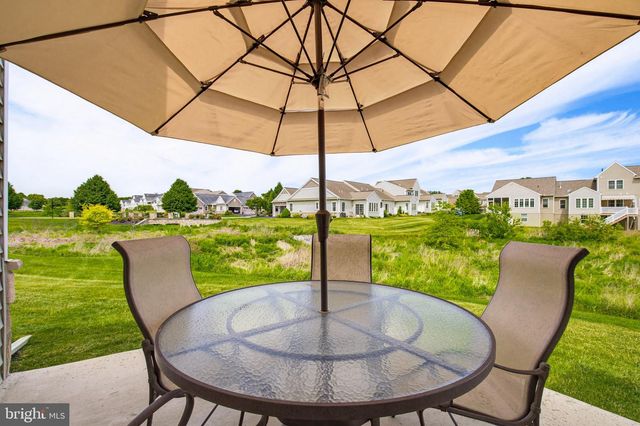 361 MEADOW ROSE DR, Lititz, PA 17543