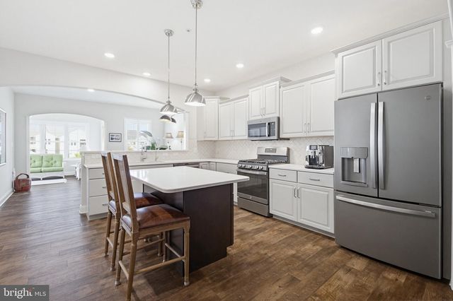 361 MEADOW ROSE DR, Lititz, PA 17543