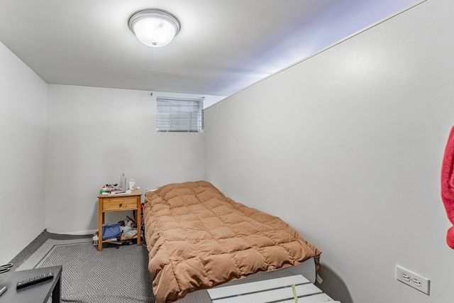 1531 N 9th Avenue, Melrose Park, IL 60160