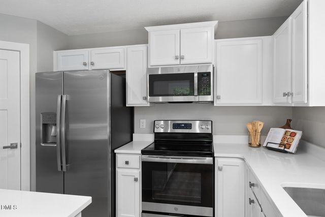 111 Boone Hill Court, Fuquay Varina, NC 27526