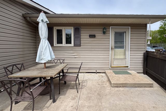 1119 Evans Avenue, Machesney Park, IL 61115