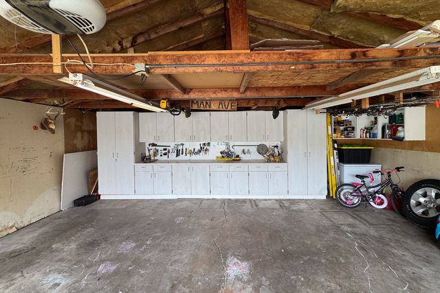 1119 Evans Avenue, Machesney Park, IL 61115