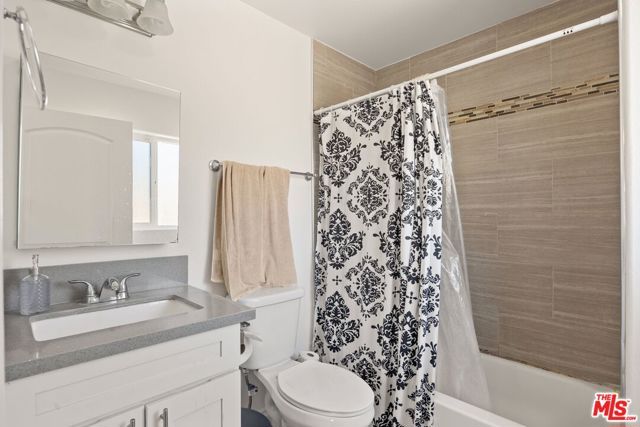 1619 W 39th Street, Los Angeles, CA 90062