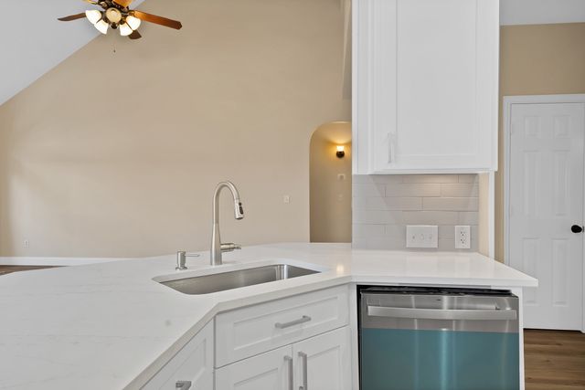 18638 Tall Oak Drive, Dallas, TX 75287