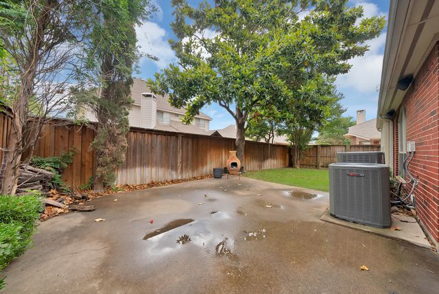 18638 Tall Oak Drive, Dallas, TX 75287