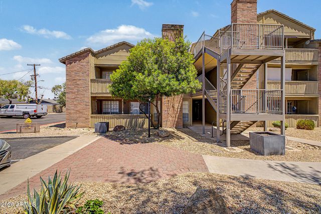 200 E SOUTHERN Avenue 204, Tempe, AZ 85282