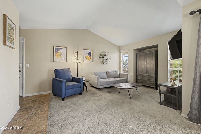 200 E SOUTHERN Avenue 204, Tempe, AZ 85282