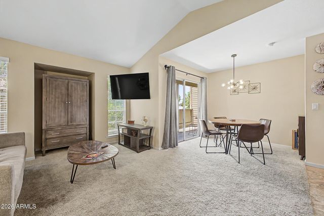 200 E SOUTHERN Avenue 204, Tempe, AZ 85282
