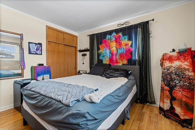 28506 Kimberly Lane, St Clair Shores, MI 48081