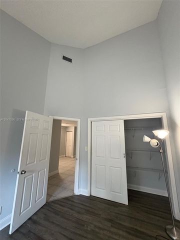 2309 NW 55th Ave, Lauderhill, FL 33313