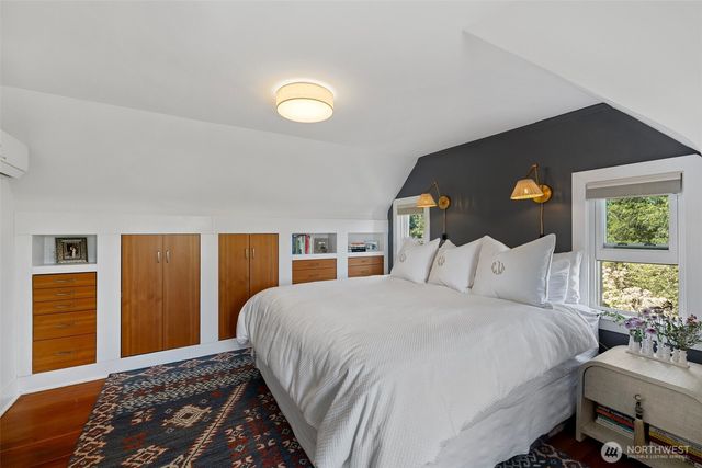 5505 Seward Park Avenue S, Seattle, WA 98118